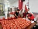 古山村：鸡蛋面线来报到，105名老人生日乐开花！