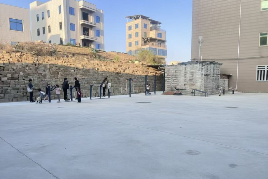 方寸闲地焕新颜，村民共建家门口的幸福空间